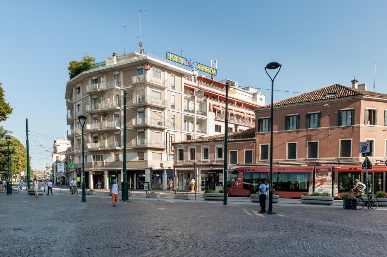 Appartamento Le Barche Mestre Luaran gambar